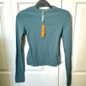 Skims long sleeve stretch T shirt